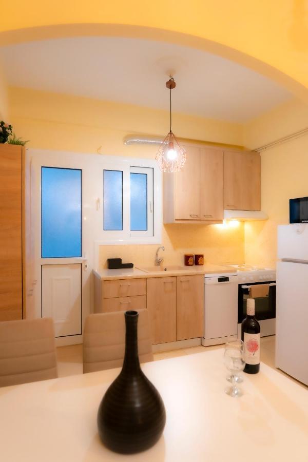 Myrtle, City Center Renovated Apartment Athens Ngoại thất bức ảnh